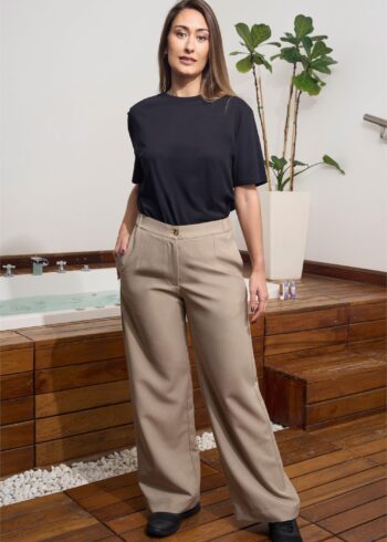 Pantalon Señora con goma en costados, con pinzas, corte recto y bolsillos en costuras